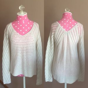 American Eagle Off-White Knit Sweater // Size M